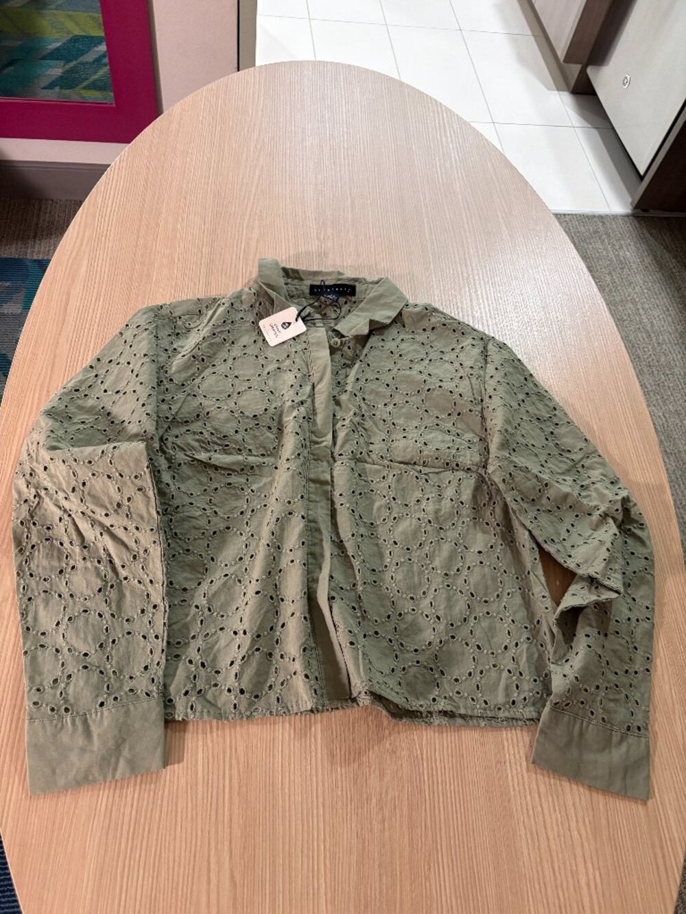 Sanctuary Green Eyelet Blouse Small Long Sleeve Button Down Collared NWOT NEW